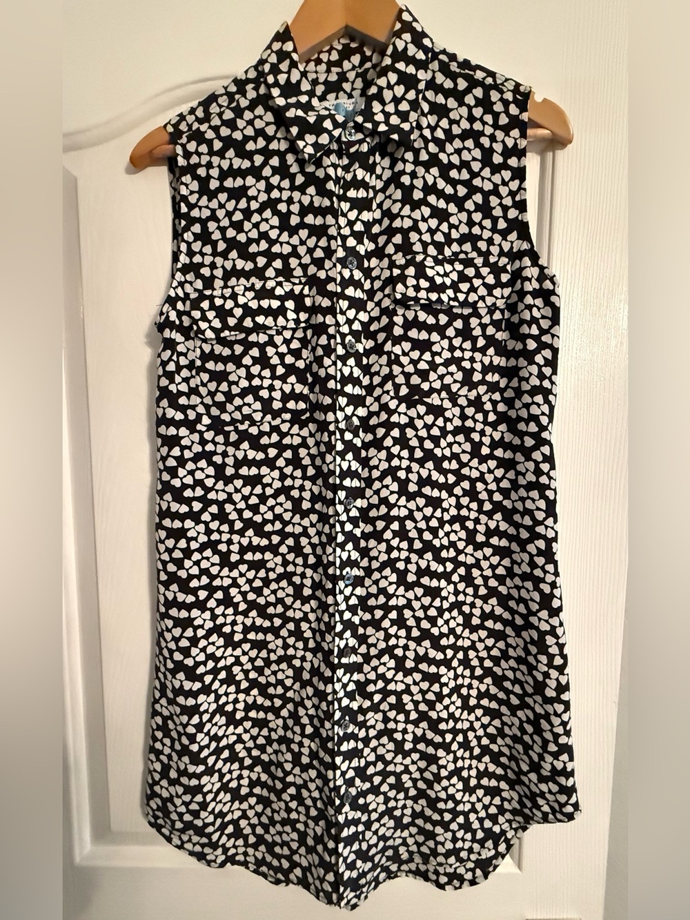 Sleeveless Black Dress with White Heart Print